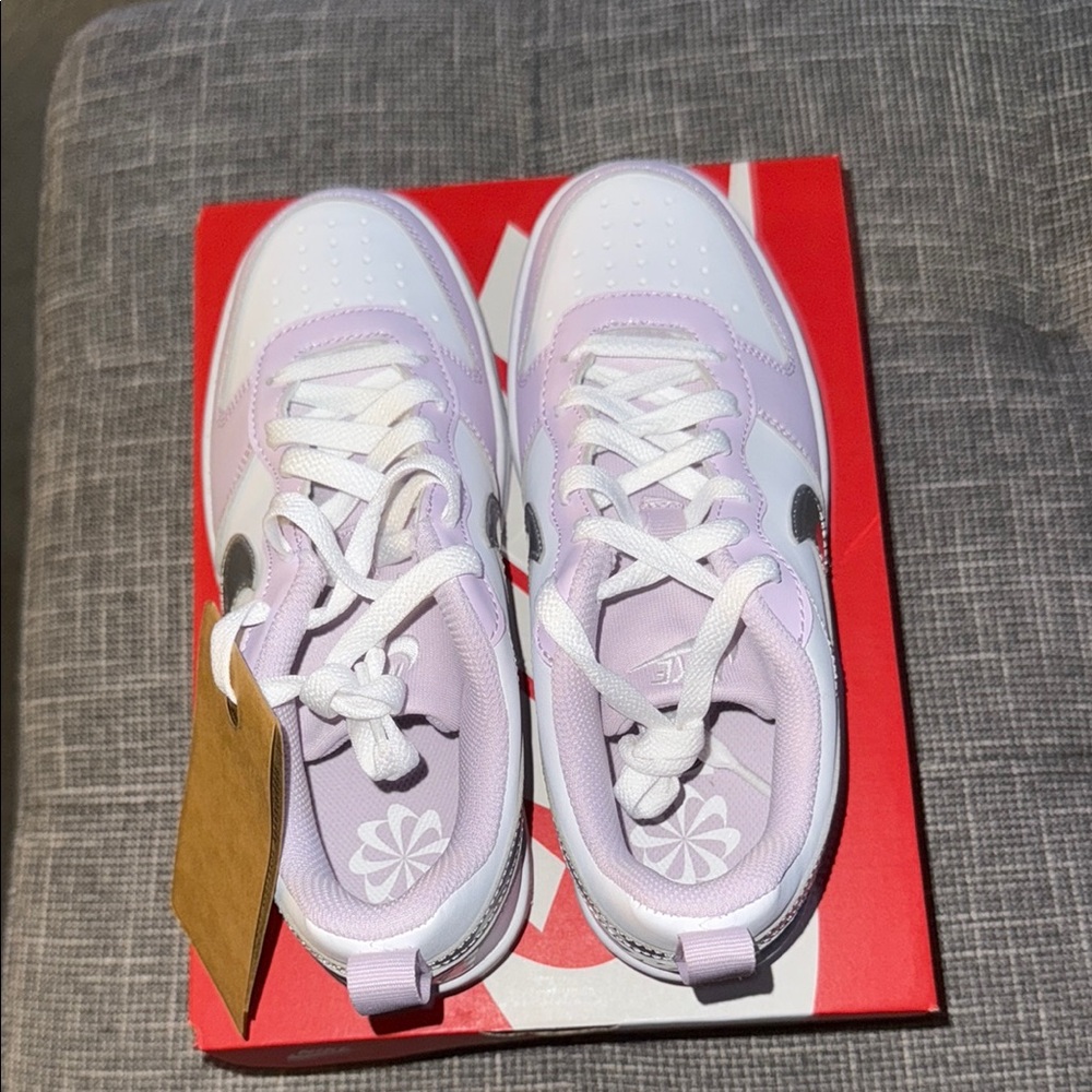 Nike White and Purple Athletic Sneakers